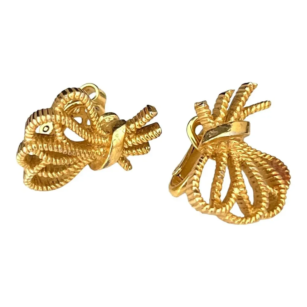 Vintage 1960s Trifari Clip Earrings Gold Tone Rope Scroll - 1E